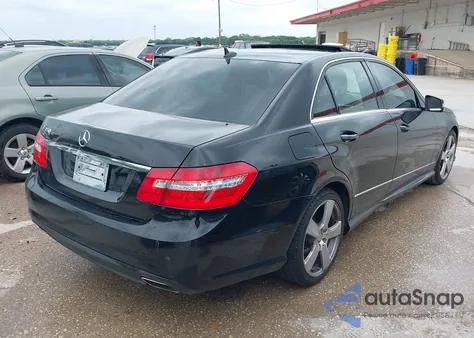 2010 Mercedes-Benz E 350 from USA, damaged, VIN WDDHF5GB5AA080306